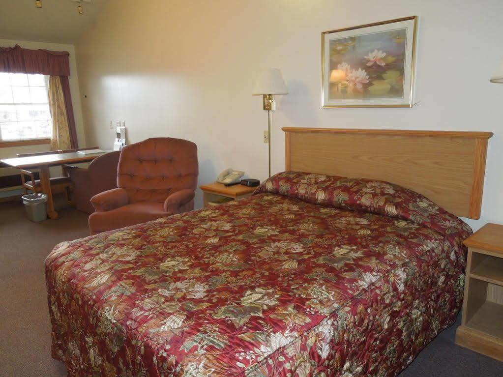 Bryan Inn Екстериор снимка