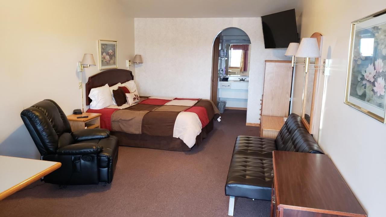 Bryan Inn Екстериор снимка